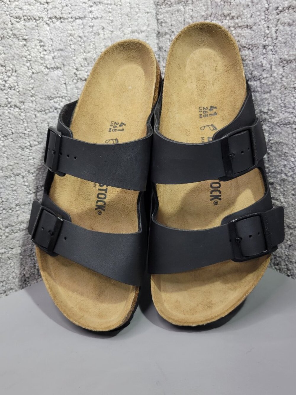 Birkenstock Arizona Unisex Size EU 41 US L10 M8 Black Slip On Regular Sandals.